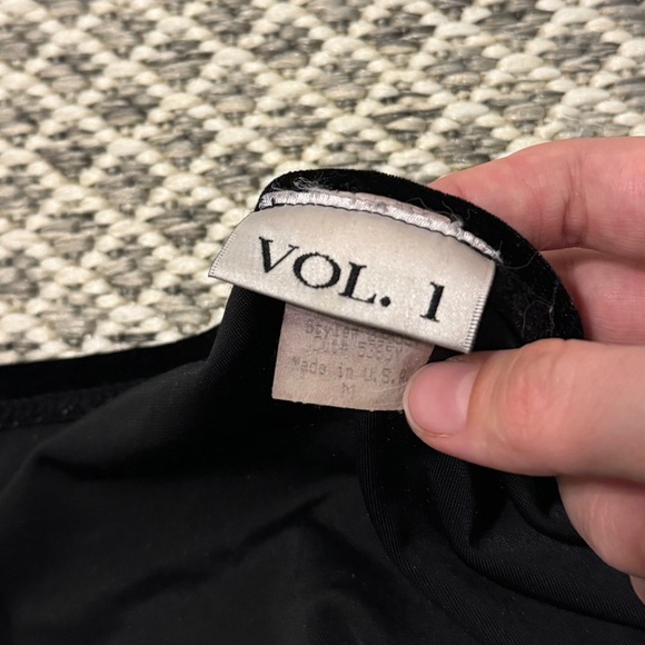 Vintage Velvet Skirt Size Medium Black Y2K Mini Fairy Goth Made in USA - Picture 4 of 6